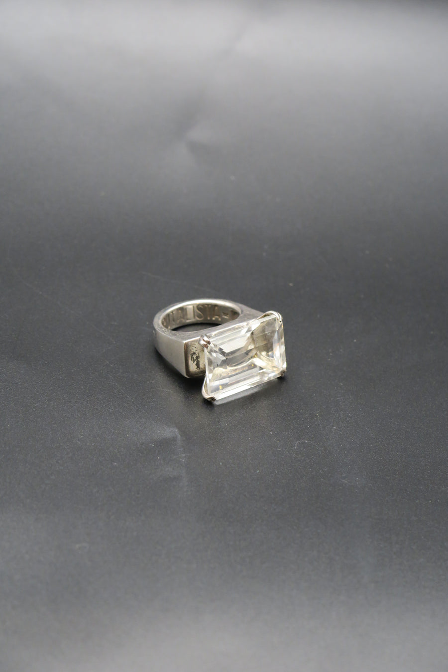 Cristal Quartz Ring